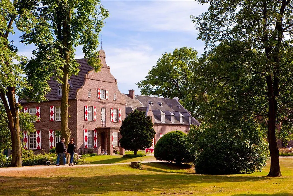 Schloss Hertefeld & Hertefeldhof Weeze Hotel