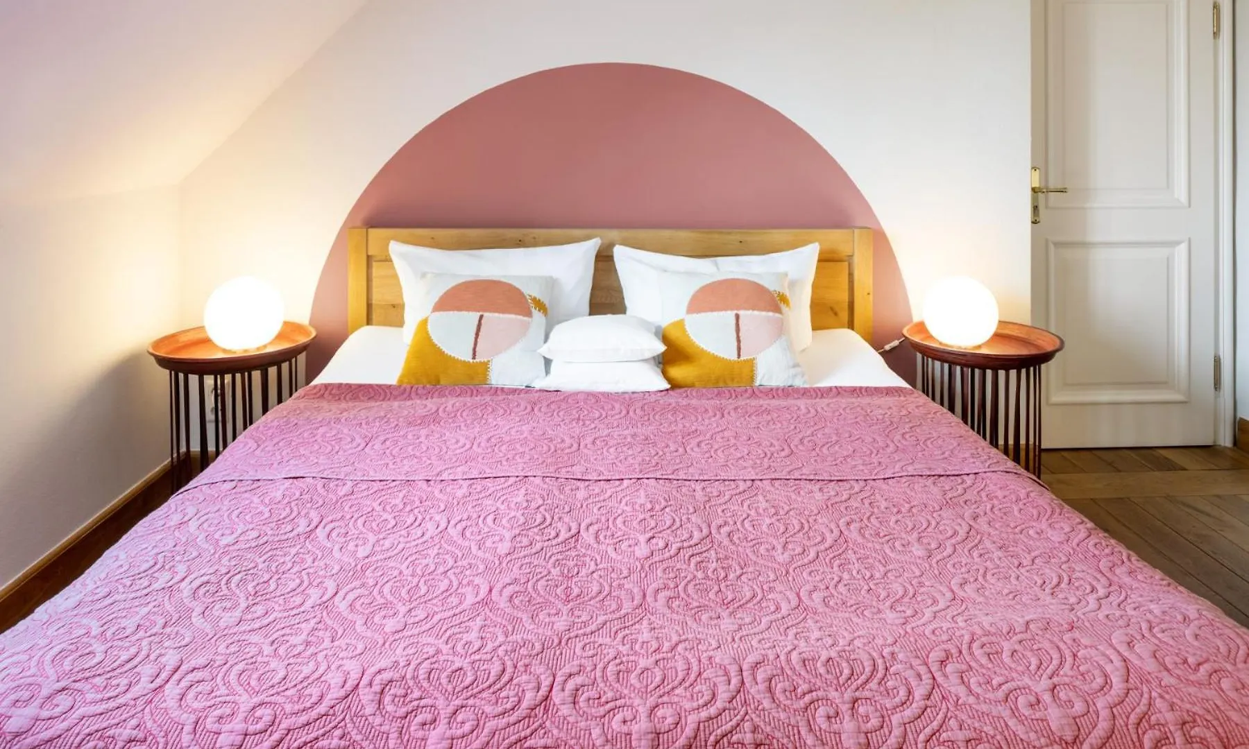 Schloss Hertefeld & Hertefeldhof Weeze Hotel