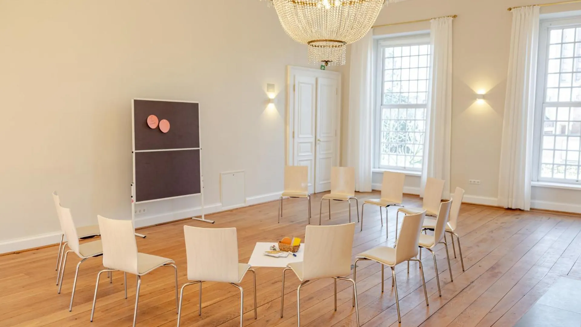 Hotel Schloss Hertefeld & Hertefeldhof Weeze